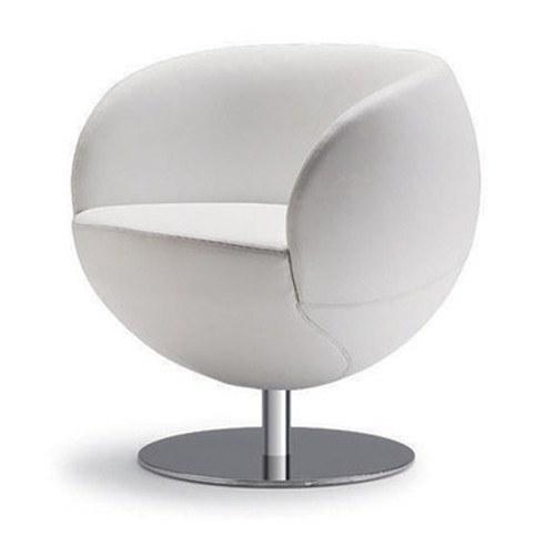 matchball-lounge-chair-by-tonon-910080.jpg